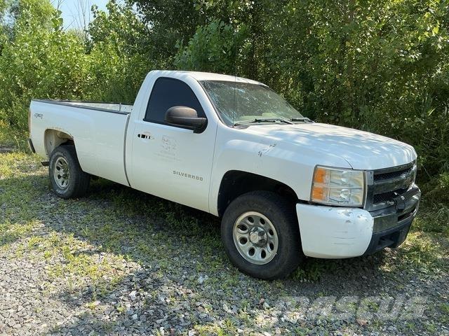 Chevrolet 1500 Pickup Trucks