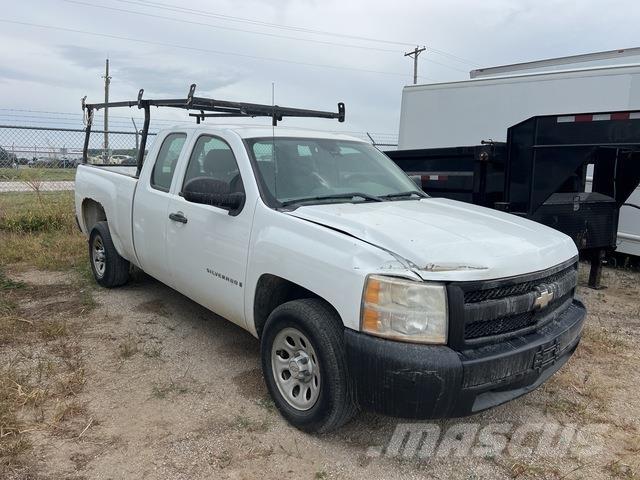 Chevrolet 1500 Pickup Trucks