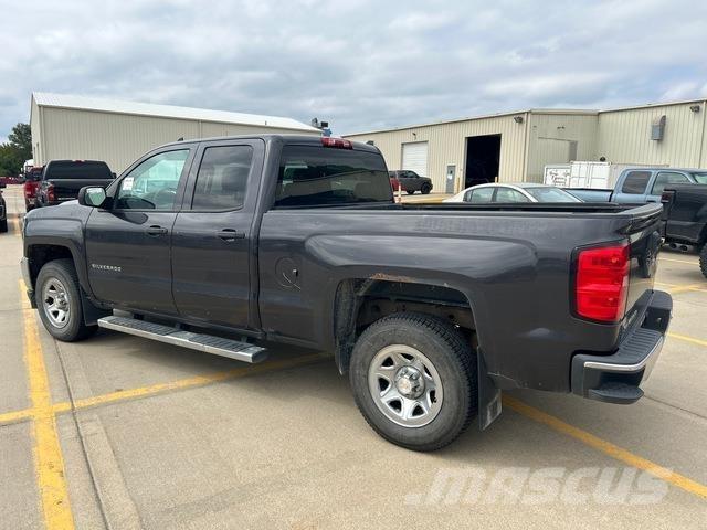 Chevrolet 1500 Pickup Trucks