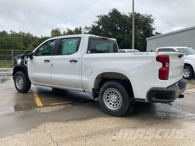 Chevrolet 1500 Pickup Trucks