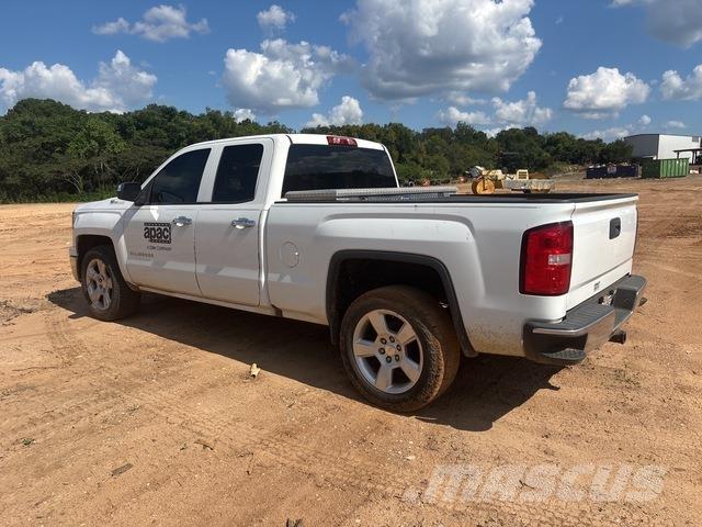 Chevrolet 1500 Pickup Trucks