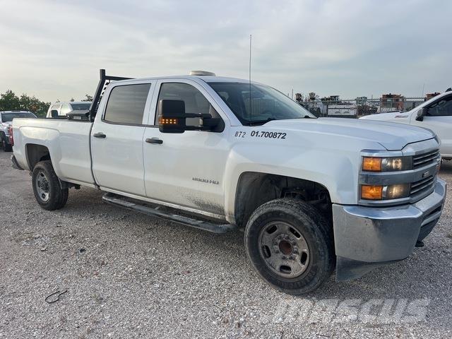 Chevrolet 2500 Pickup Trucks