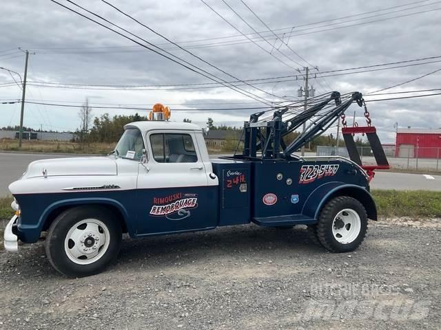 Chevrolet 3100 Tow Trucks / Wreckers