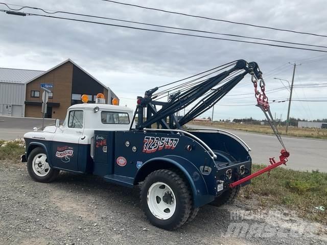 Chevrolet 3100 Tow Trucks / Wreckers