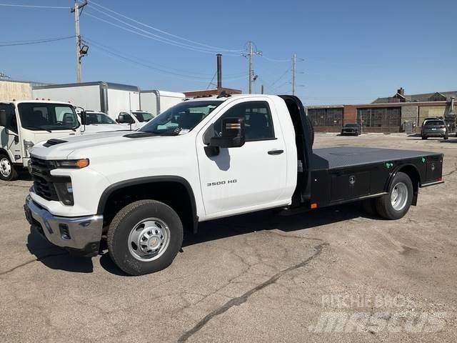 Chevrolet 3500 Flatbed Trucks