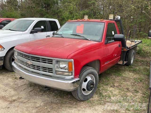 Chevrolet 3500 Flatbed Trucks