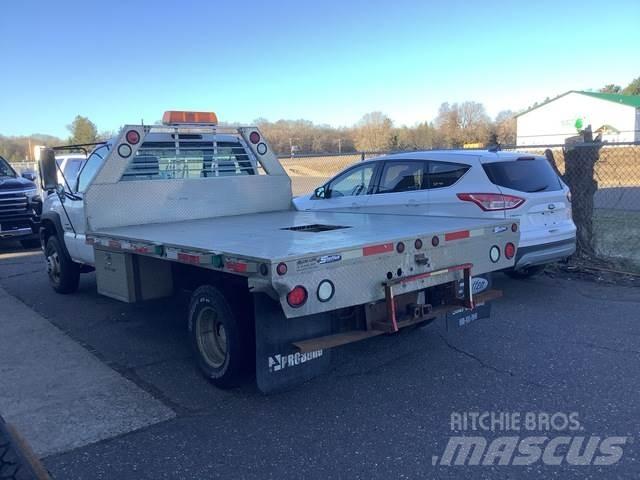Chevrolet 3500 Flatbed Trucks