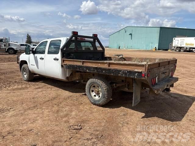 Chevrolet 3500 Flatbed Trucks