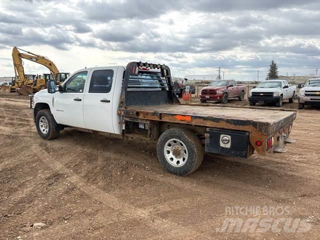 Chevrolet 3500 Flatbed Trucks