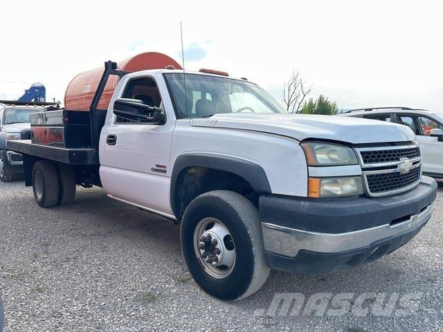 Chevrolet 3500 Flatbed Trucks