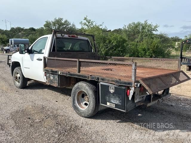 Chevrolet 3500 Flatbed Trucks