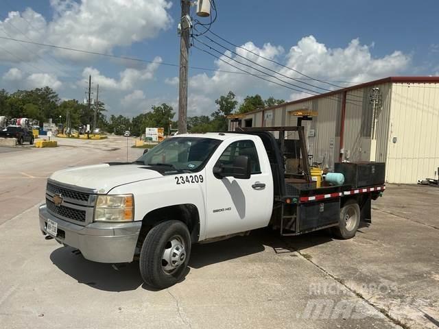 Chevrolet 3500 Flatbed Trucks