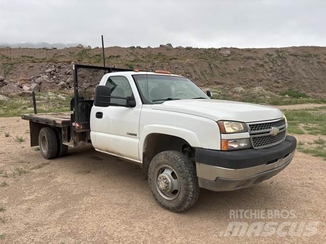Chevrolet 3500 Flatbed Trucks