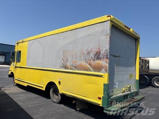 Chevrolet P30 Box body