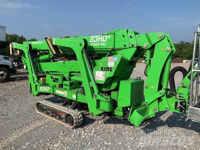 CMC S25 Articulated boom lifts