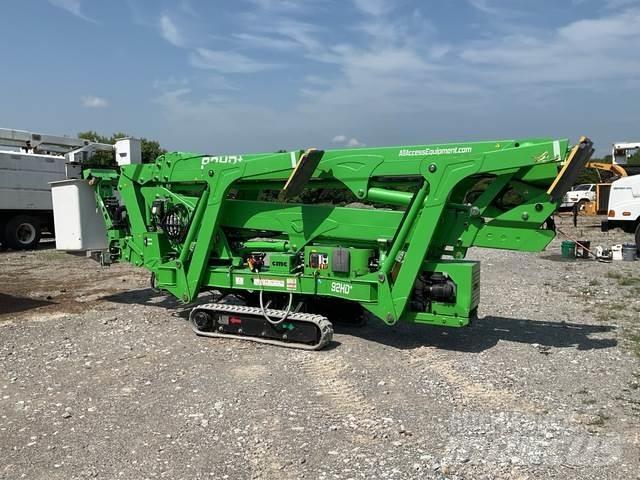 CMC S28 Articulated boom lifts