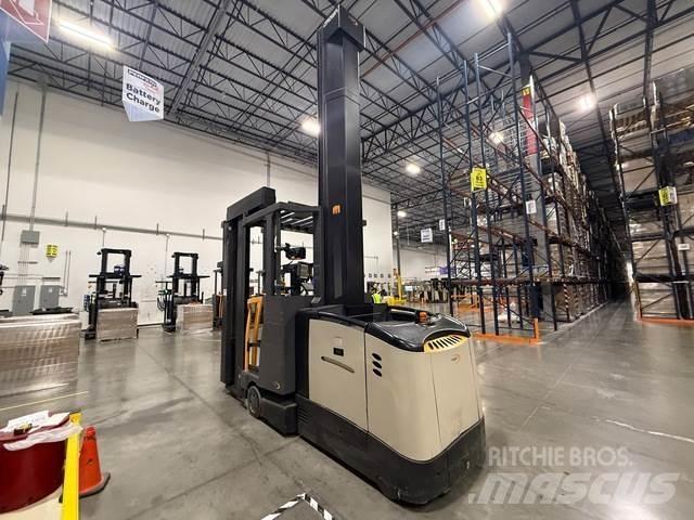 Crown TSP6500 Electric Forklifts