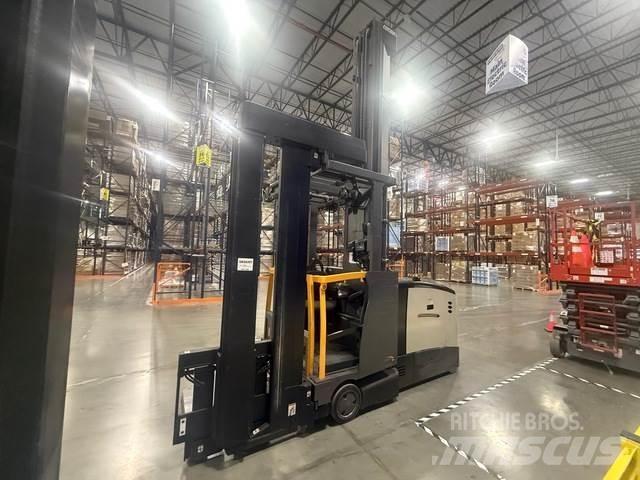 Crown TSP6500 Electric Forklifts