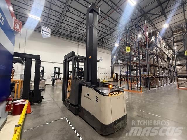 Crown TSP6500 Electric Forklifts