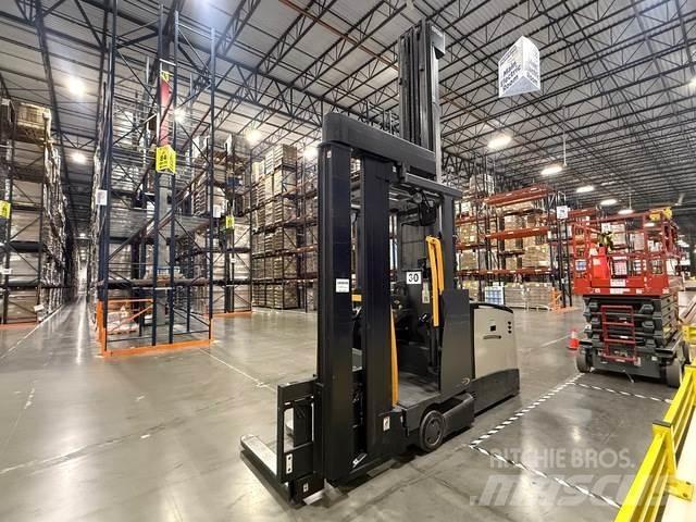 Crown TSP6500 Electric Forklifts