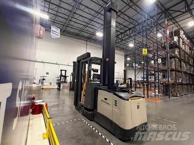 Crown TSP6500 Electric Forklifts
