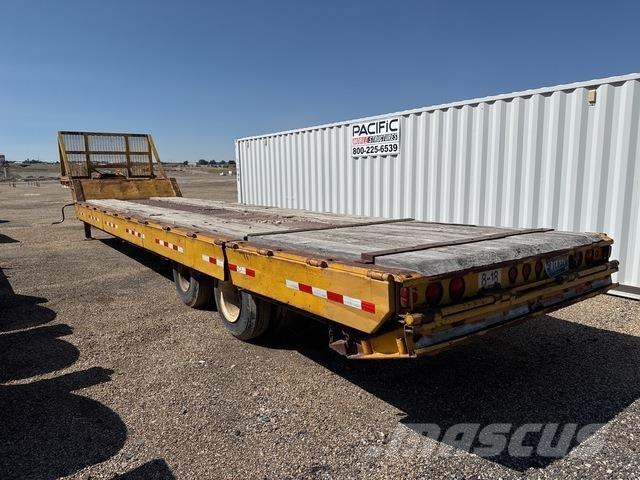 Dakota  Lowboy trailer