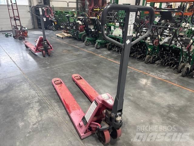 Dayton 2ZE58 Pallet Truck