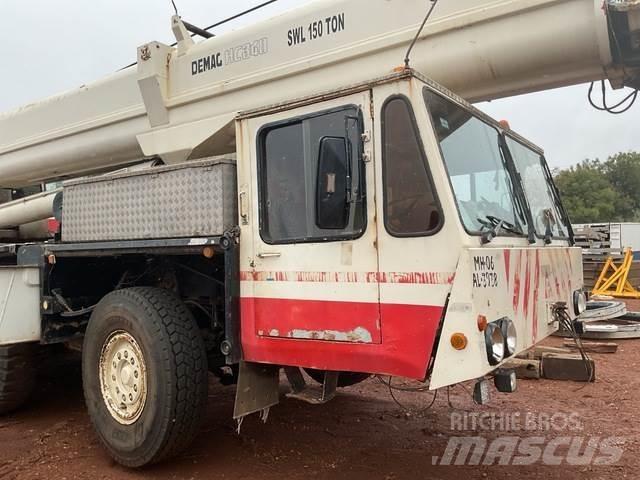 Demag HC340 Mobile and all terrain cranes