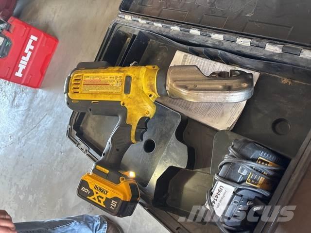 DeWalt DCE300 Other