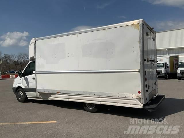 Dodge 3500 Box trucks