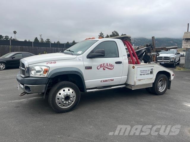 Dodge 5500 Tow Trucks / Wreckers