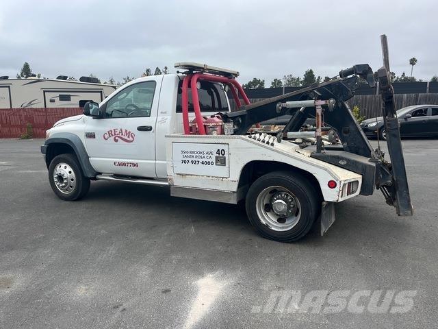 Dodge 5500 Tow Trucks / Wreckers