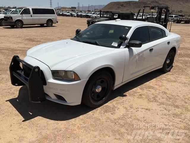 Dodge Charger Automobiles / SUVS