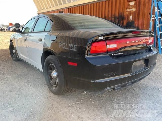 Dodge Charger Automobiles / SUVS