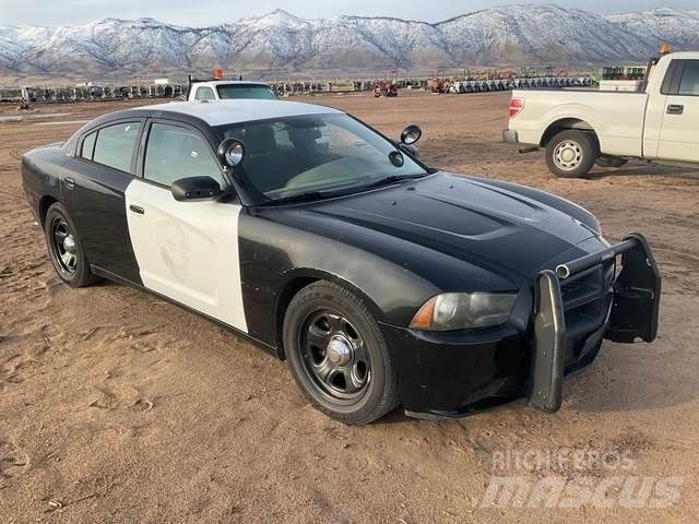 Dodge Charger Automobiles / SUVS
