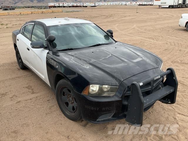 Dodge Charger Automobiles / SUVS