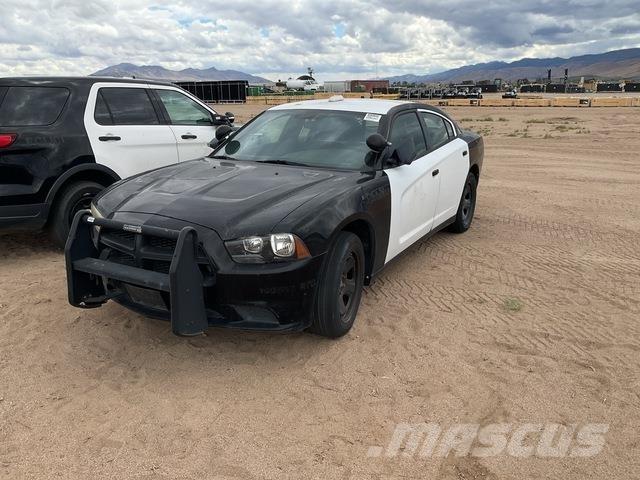 Dodge Charger Automobiles / SUVS