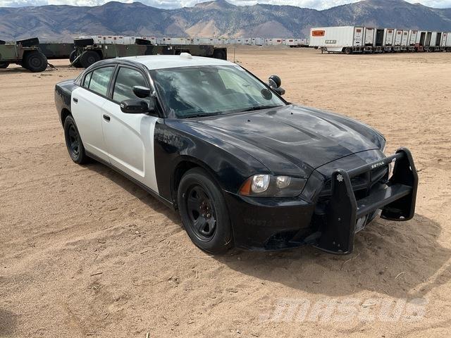 Dodge Charger Automobiles / SUVS