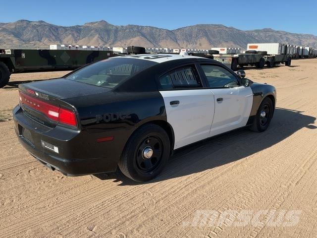 Dodge Charger Automobiles / SUVS