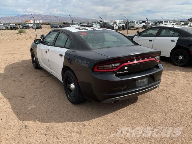 Dodge Charger Automobiles / SUVS