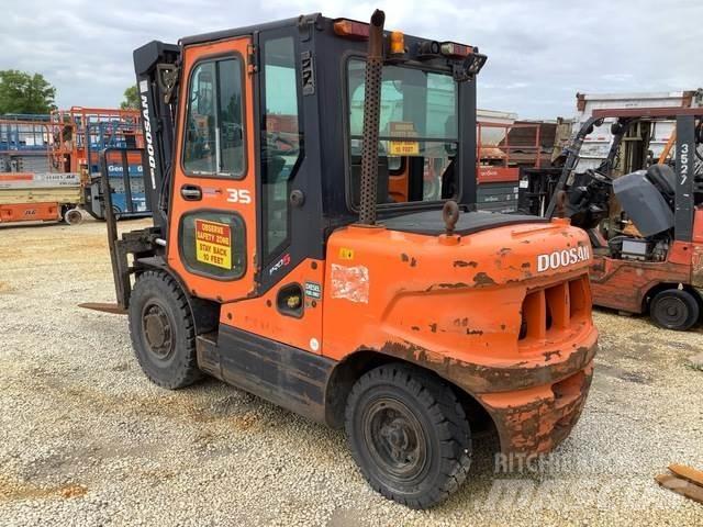 Doosan D35S-5 Other