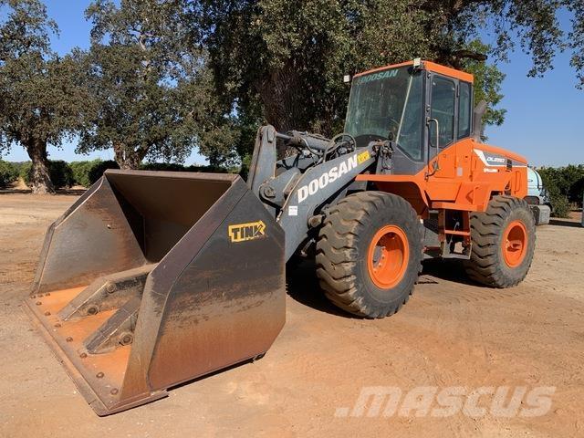 Doosan DL250-5 Wheel Loaders