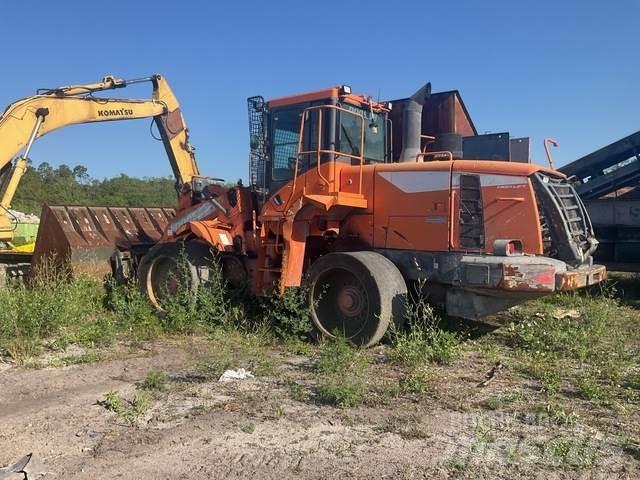 Doosan DL300-5 Wheel Loaders