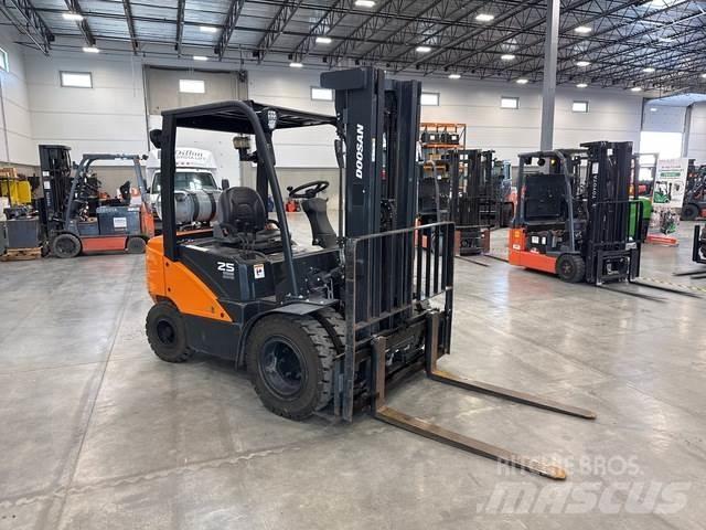 Doosan G25N-7 Other