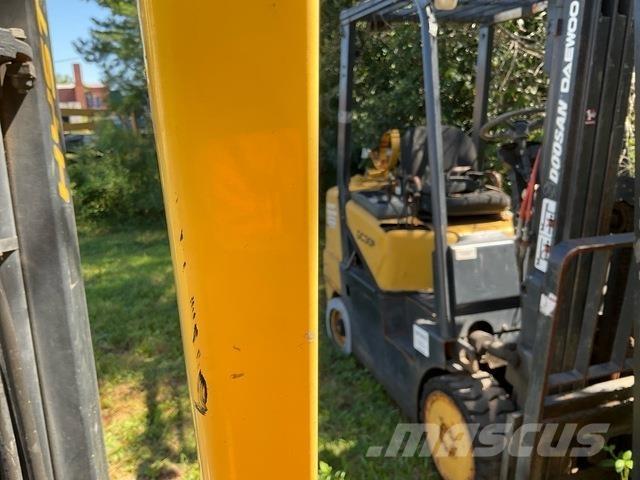Doosan GC30P-3 Misc Forklifts