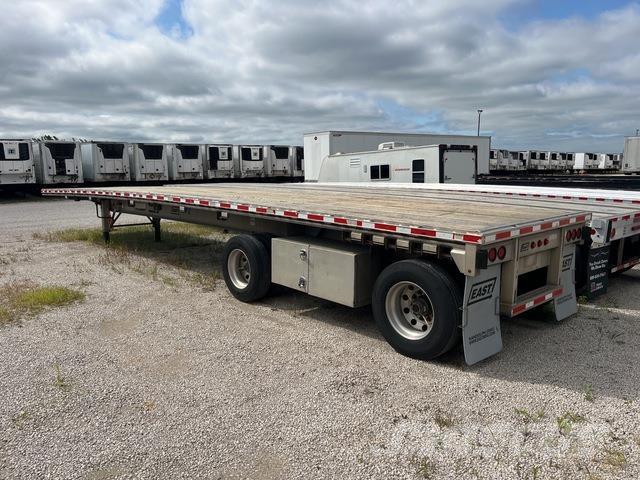 East Mfg  Flatbed Trailers