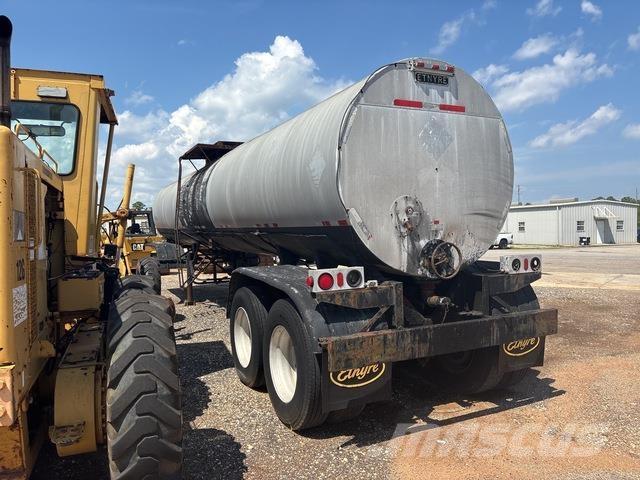 Etnyre  Tank Trailers