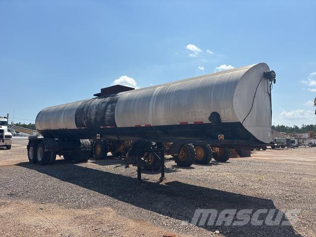 Etnyre  Tank Trailers