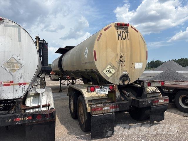 Etnyre  Tank Trailers