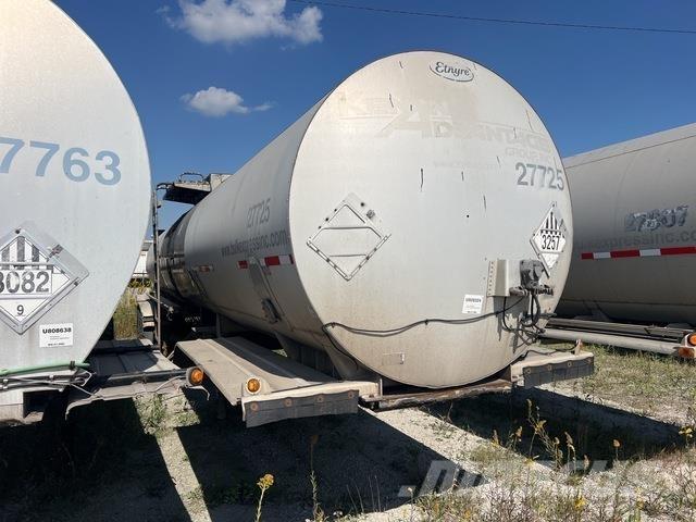 Etnyre  Material transport vehicles